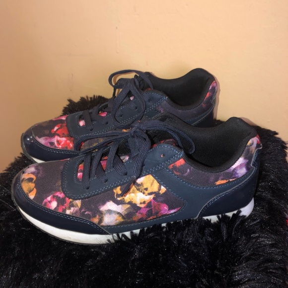 H&M Shoes - H&M floral sneakers